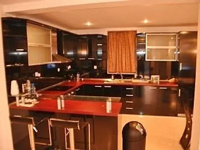 Villa Vlas *